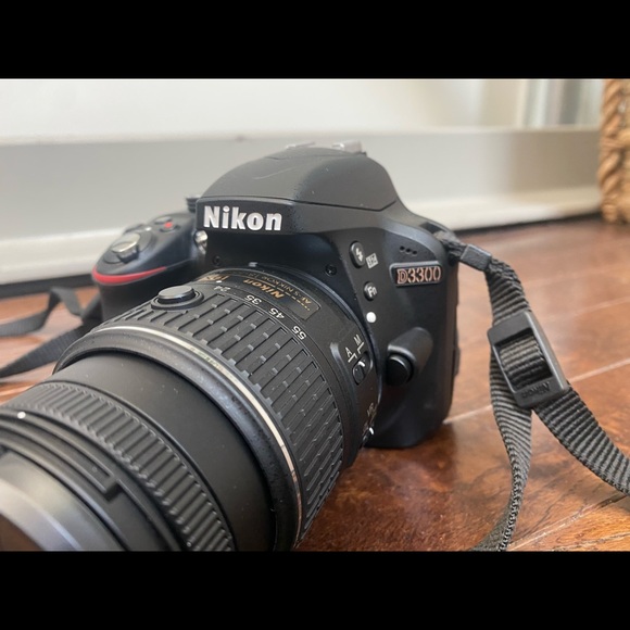 Nikon D3300 Camera - Picture 2 of 10